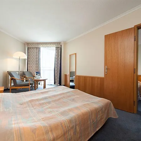Hunguest Helikon 3*